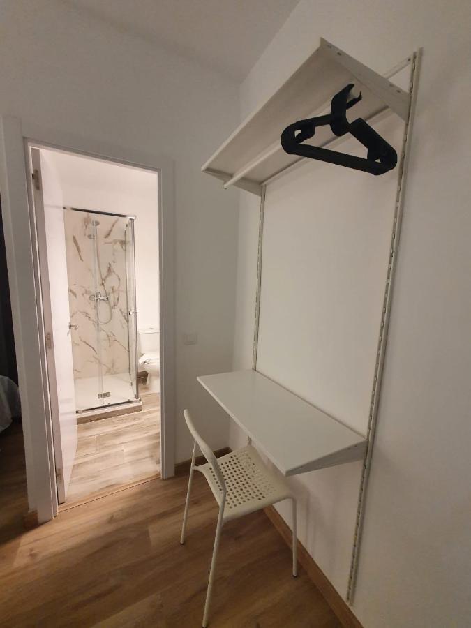 Hostal Vara Madrid Eksteriør bilde