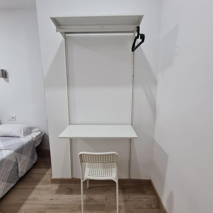 Hostal Vara Madrid Eksteriør bilde